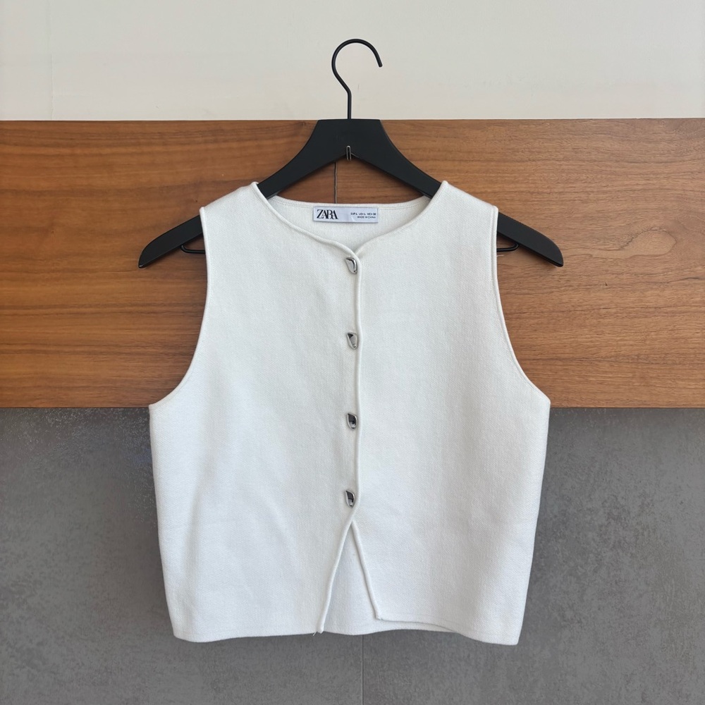 Zara Silver White Knit Vest
